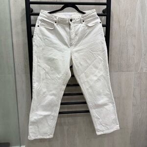 Loft White Curvy Straight-Leg Jeans